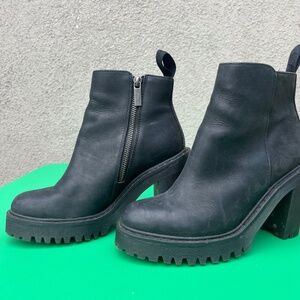 Black Dr. Martens Heels